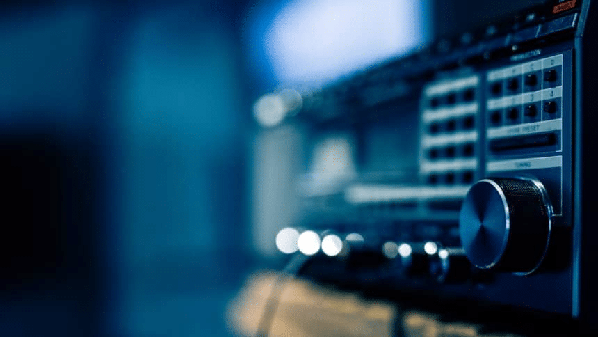 Radio en tu Móvil al Instante